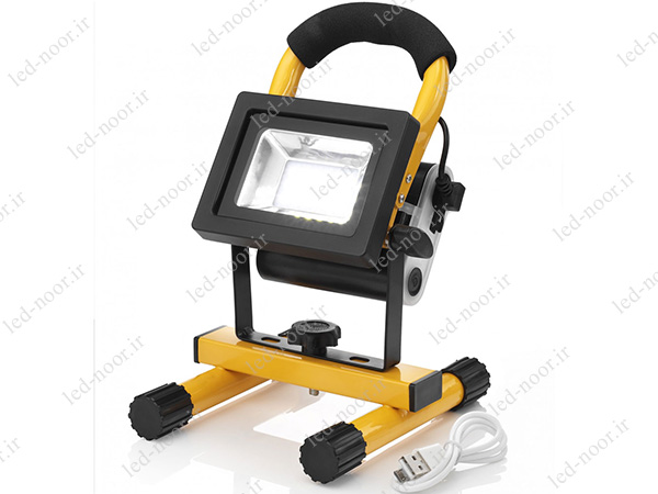 پروژکتور شارژی قوی