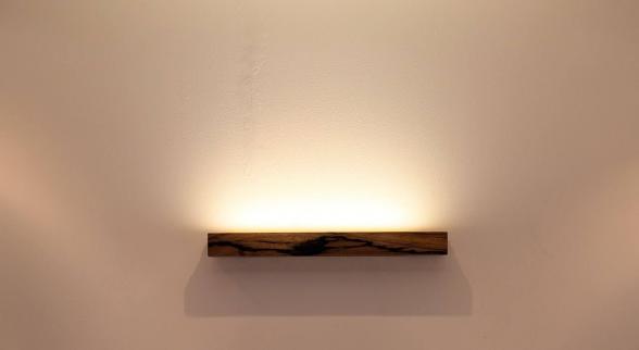 قیمت به روز انواع چراغ دیواری در بازار ایران